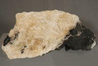 Basalt und Steinsalz
