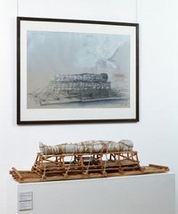 Floßmodell und Grafik "Reise ins Meer"
